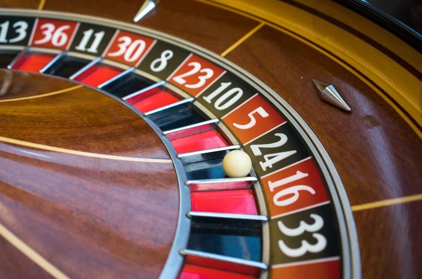 Comment choisir le niveau de mise idéal sur les casinos en ligne
